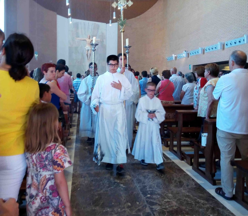 Solemne celebración de Corpus Christi - Parroquia San Juan de Ávila